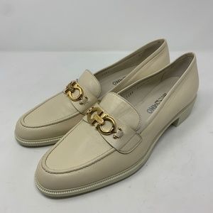 Salvatore Ferragamo Penny Loafers Ivory Wms 11 B